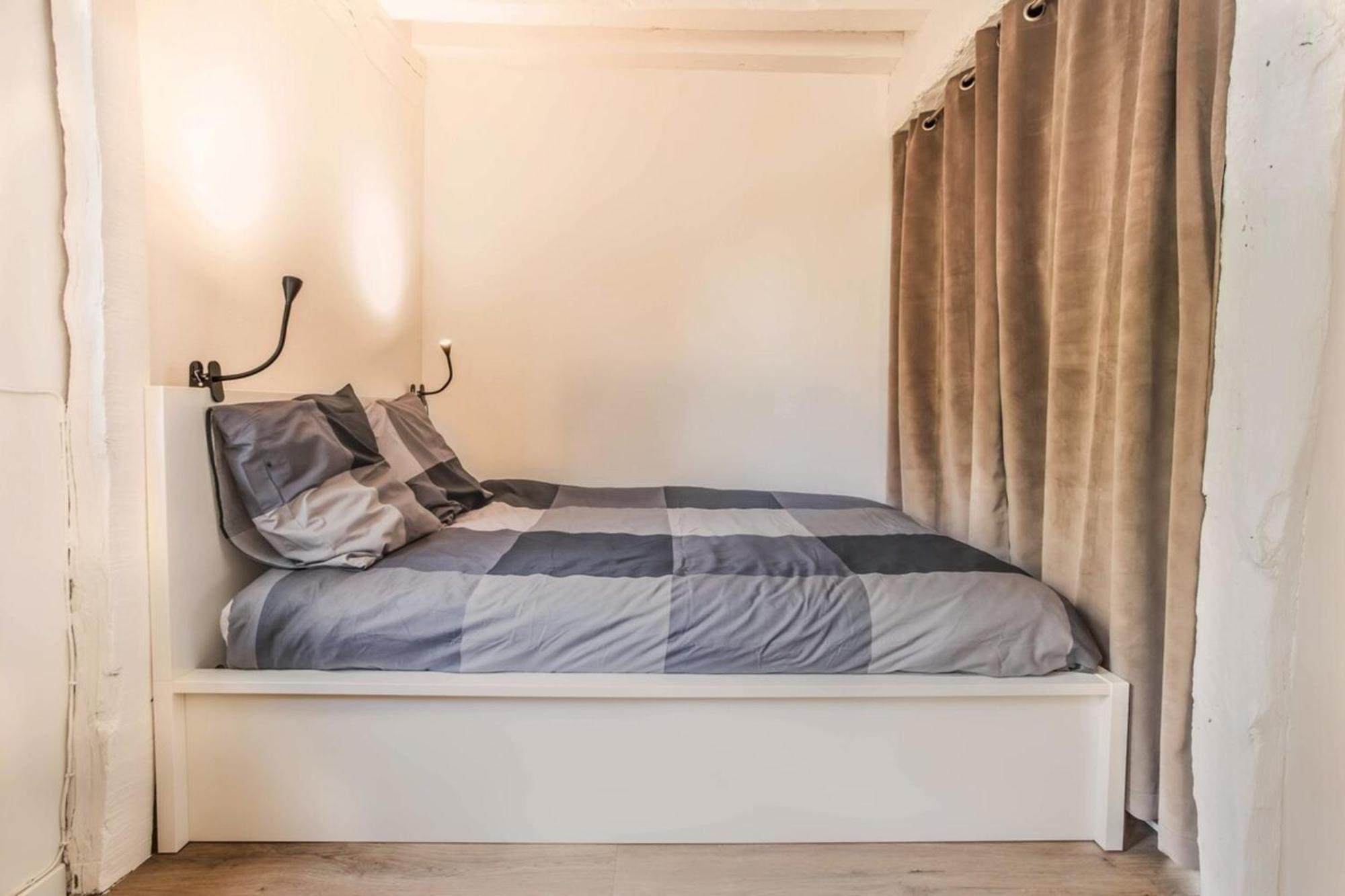 Gabriel Beau Proche De Apartment